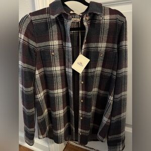 NWT Faherty Legend Sweater Shirt Women’s M Middlecreek Moon Plaid